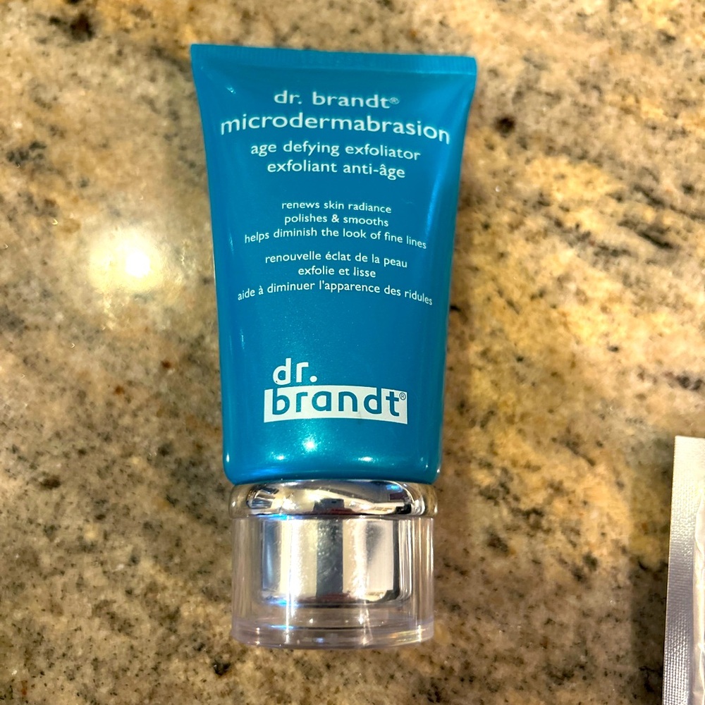 Dr Brandt age defying exfoliator